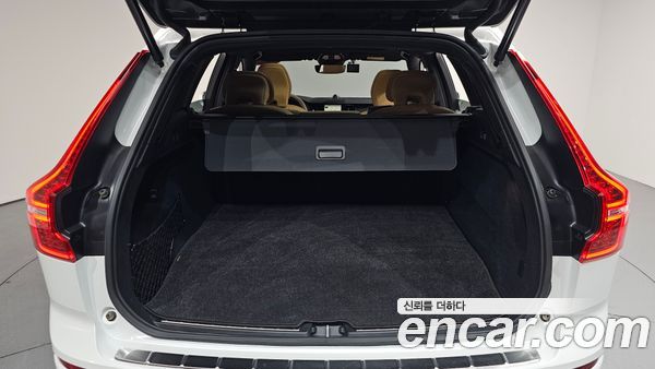 Volvo XC60 2025, фото 25