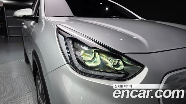 Kia Niro 2023, фото 8