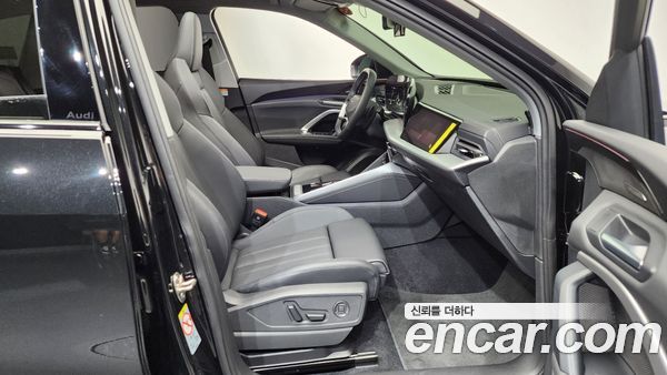 Audi Q5 2025, фото 16