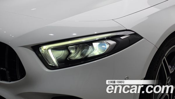 Mercedes-Benz A-Class 2021, фото 8