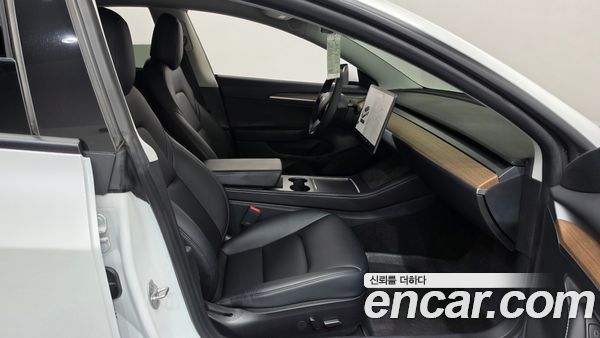Tesla Model 3 2021, фото 16