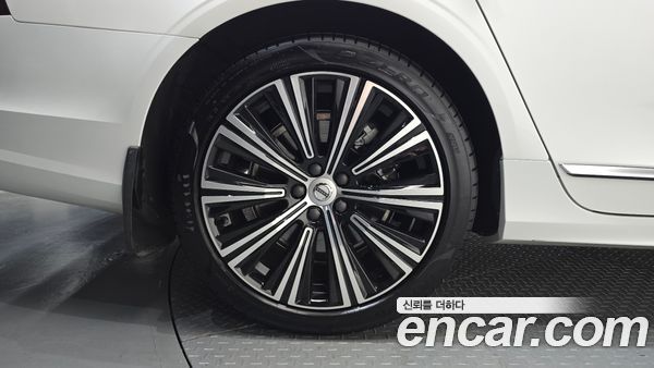 Volvo S90 2025, фото 5