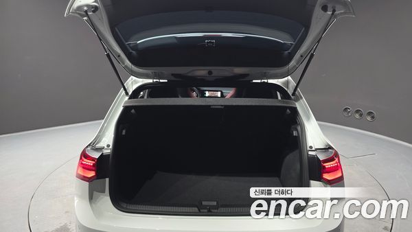 Volkswagen Golf 2024, фото 20