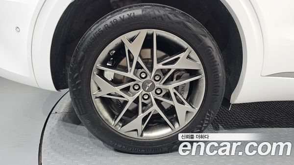 Genesis GV70 2023, фото 4