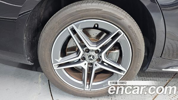 Mercedes-Benz S-Class 2022, фото 5