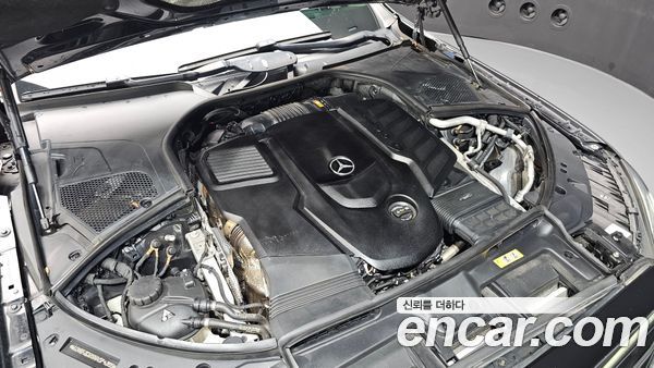 Mercedes-Benz S-Class 2022, фото 6