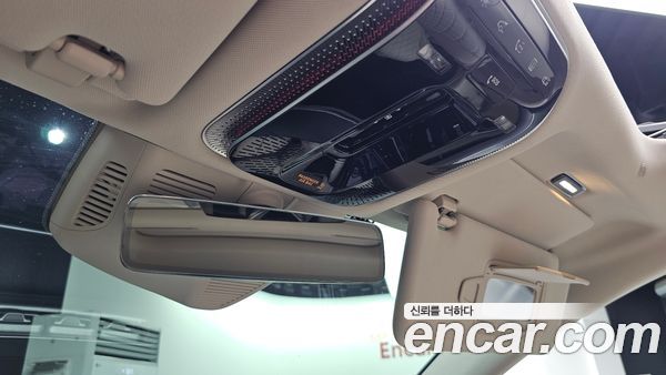 Mercedes-Benz S-Class 2022, фото 29