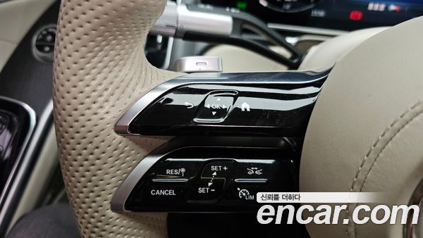 Mercedes-Benz S-Class 2022, фото 31