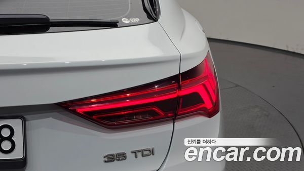 Audi Q3 2022, фото 9