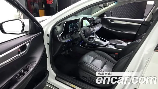 Hyundai Grandeur 2023, фото 10