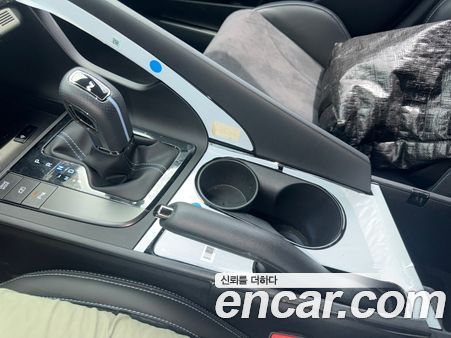Hyundai Elantra 2025, фото 9