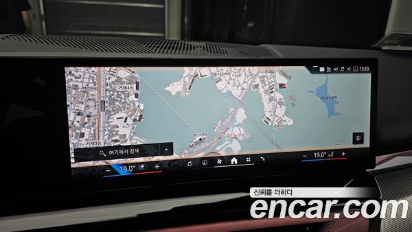 BMW 5 Series 2025, фото 20