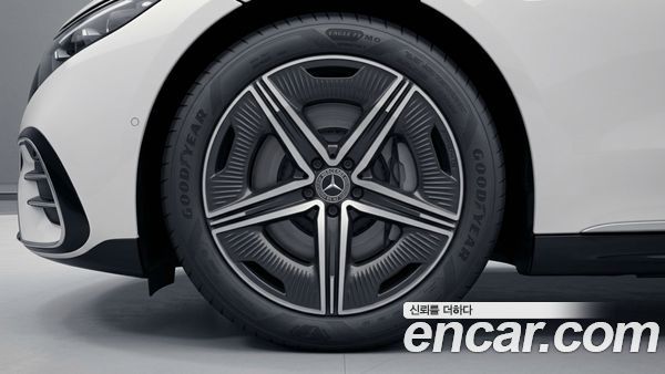 Mercedes-Benz EQS 2025, фото 5