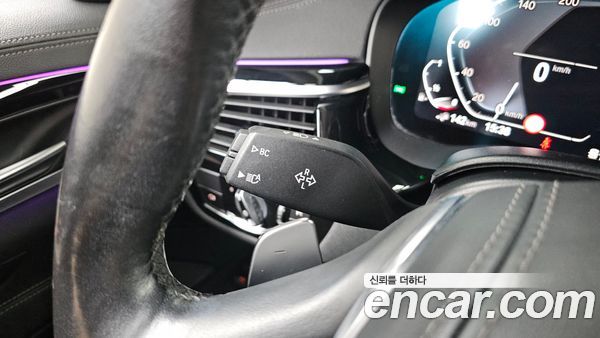 BMW 5 Series 2021, фото 28