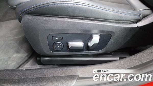 BMW 3 Series 2021, фото 31