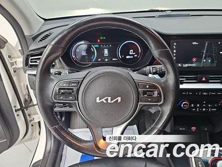 Kia Niro 2023, фото 9