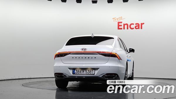 Hyundai Grandeur 2022, фото 4