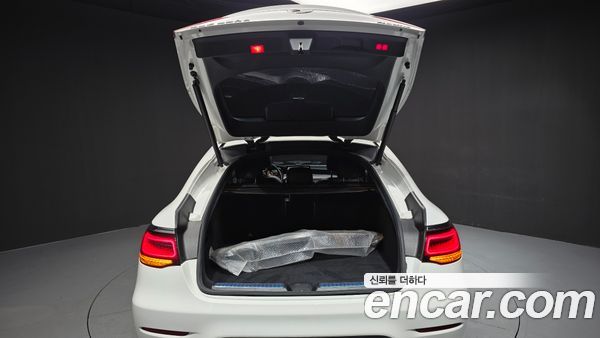 Mercedes-Benz GLC 2021, фото 24
