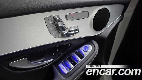 Mercedes-Benz GLC 2021, фото 26
