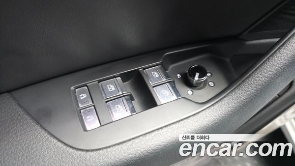 Audi A6 2020, фото 31