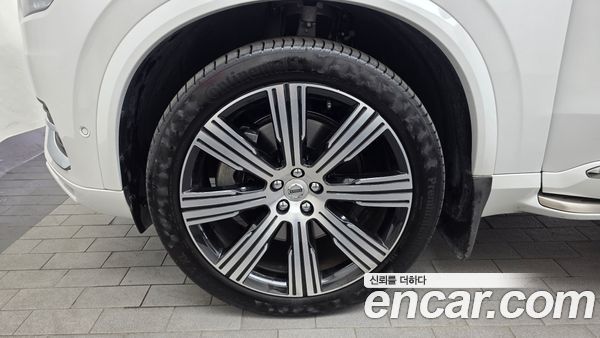 Volvo XC90 2022, фото 5