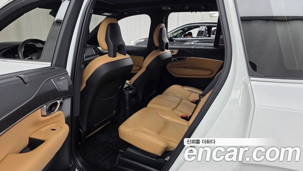 Volvo XC90 2022, фото 16