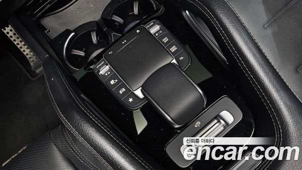 Mercedes-Benz GLE 2022, фото 34