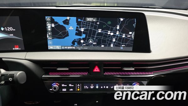 Kia EV6 2022, фото 20