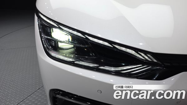 Kia EV6 2022, фото 8