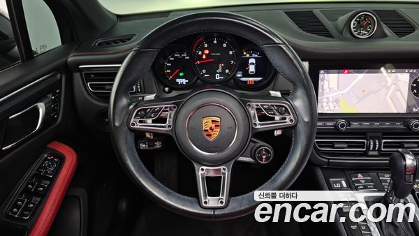 Porsche Macan 2021, фото 19