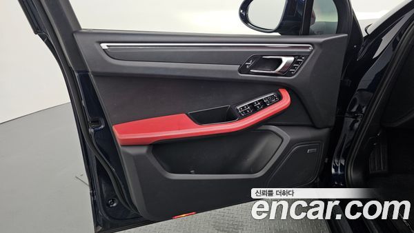 Porsche Macan 2021, фото 13