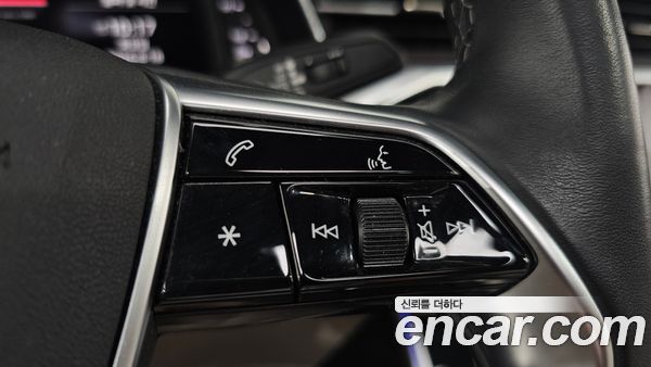 Audi A7 2022, фото 30
