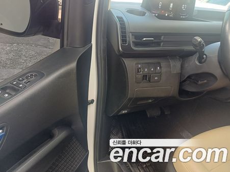Hyundai Staria 2022, фото 12