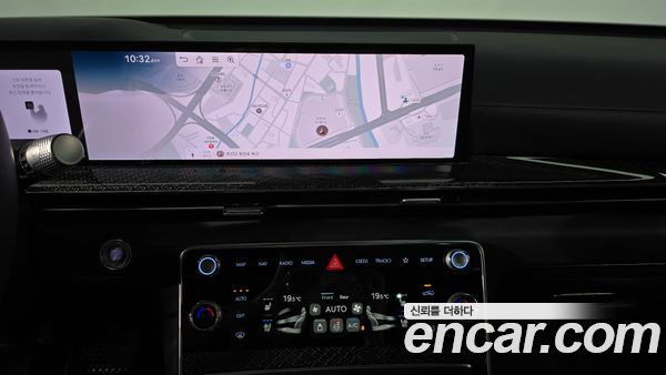 Genesis GV80 2024, фото 17