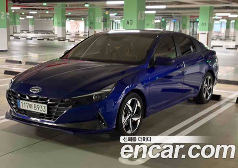 Hyundai Elantra 2022, фото 4