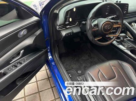Hyundai Elantra 2022, фото 5