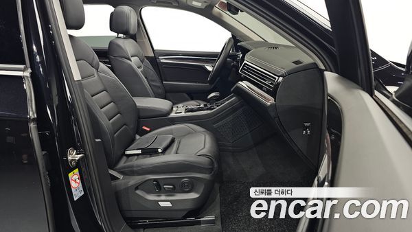 Volkswagen Touareg 2020, фото 15