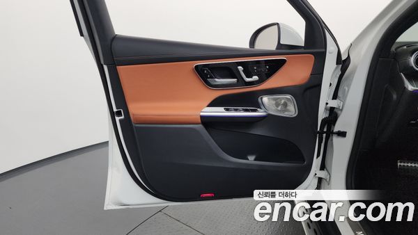 Mercedes-Benz GLC 2023, фото 14