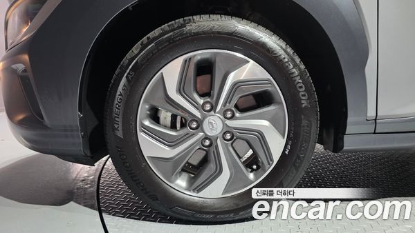 Hyundai Kona 2023, фото 5
