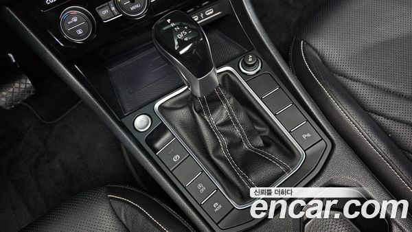 Volkswagen Jetta 2023, фото 11
