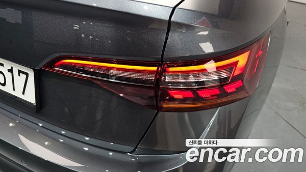 Volkswagen Jetta 2023, фото 8