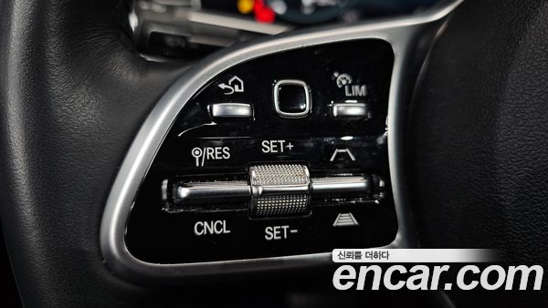 Mercedes-Benz GLE 2022, фото 29