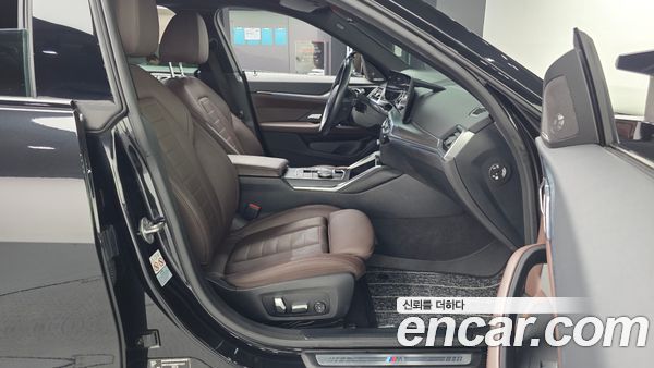 BMW i4 2024, фото 16