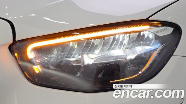 Mercedes-Benz E-Class 2021, фото 8
