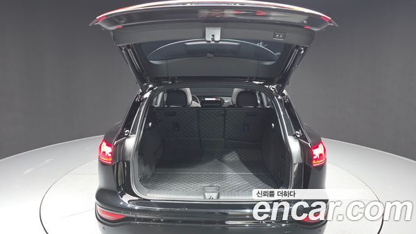 Audi Q6 e-tron 2025, фото 20