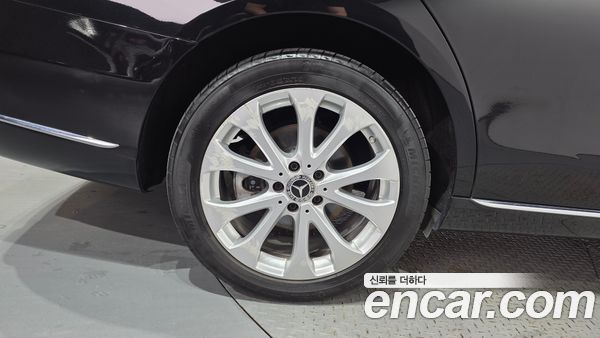 Mercedes-Benz E-Class 2020, фото 5