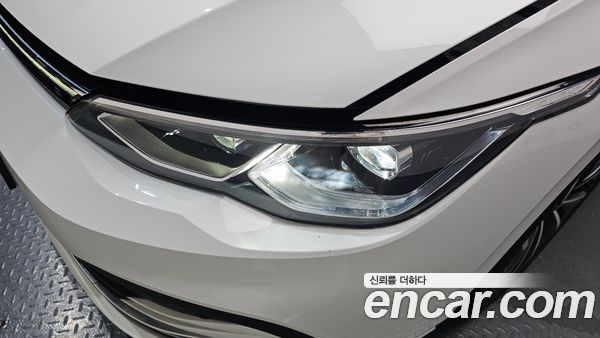 Volkswagen Golf 2023, фото 7