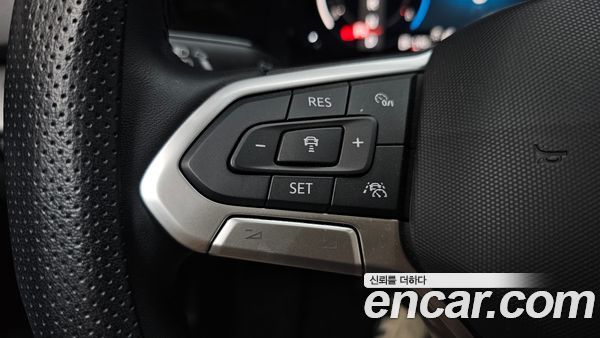Volkswagen Golf 2023, фото 31