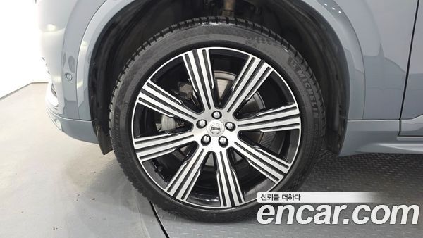 Volvo XC90 2023, фото 5