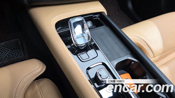 Volvo XC90 2023, фото 12